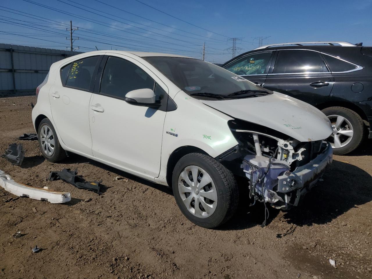 2014 Toyota Prius C - Image 4