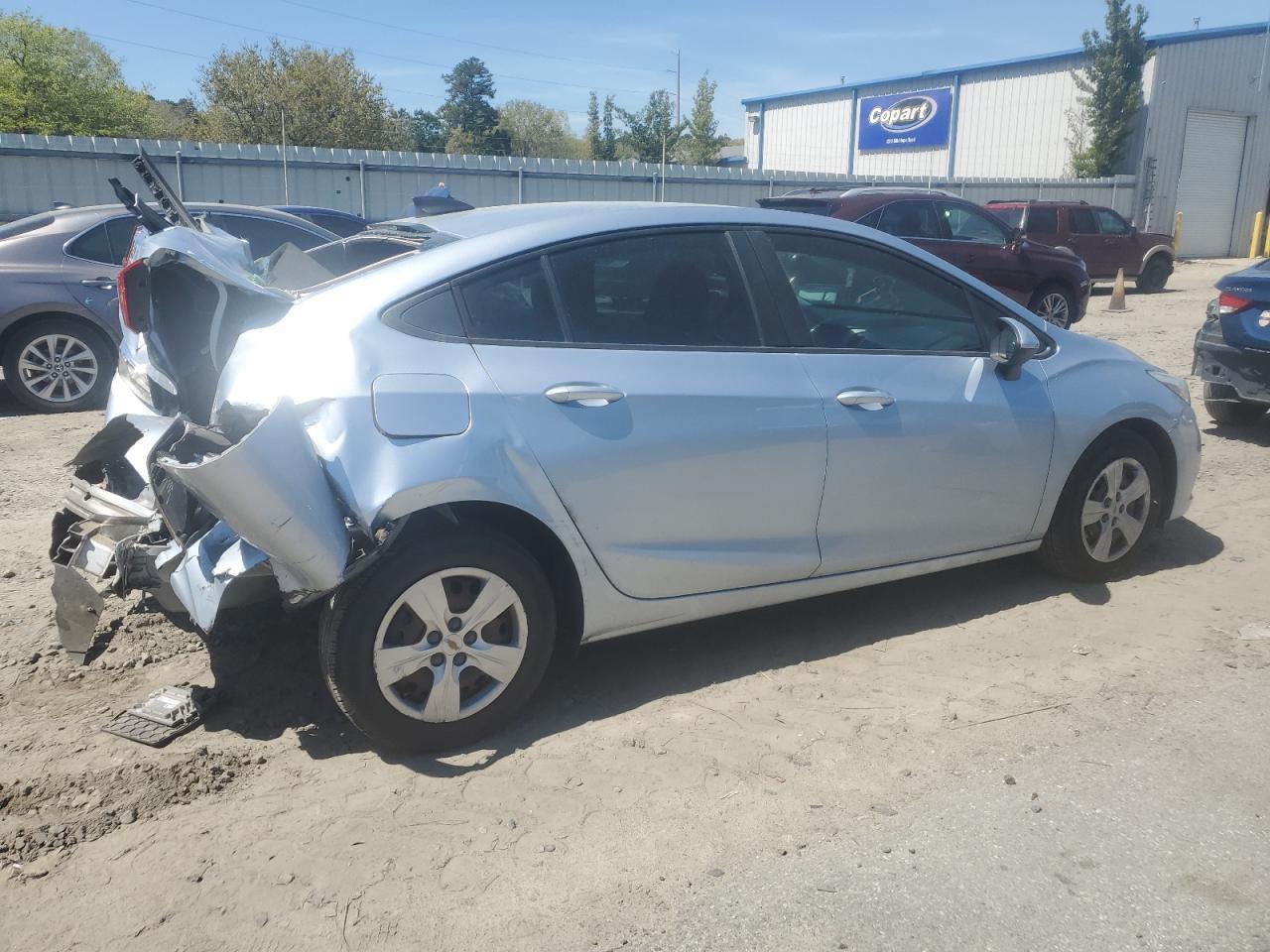 2017 Chevrolet Cruze Ls - Фото 3