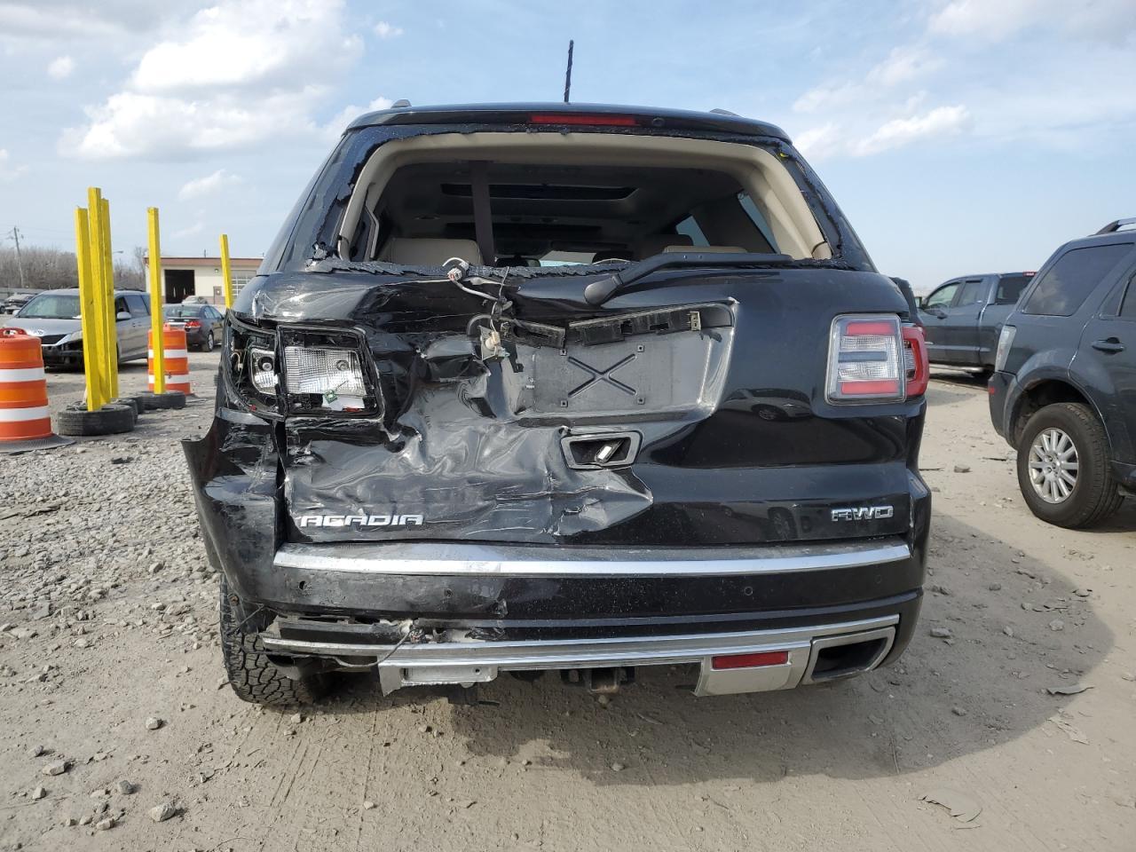 2013 GMC Acadia Denali - Image 6