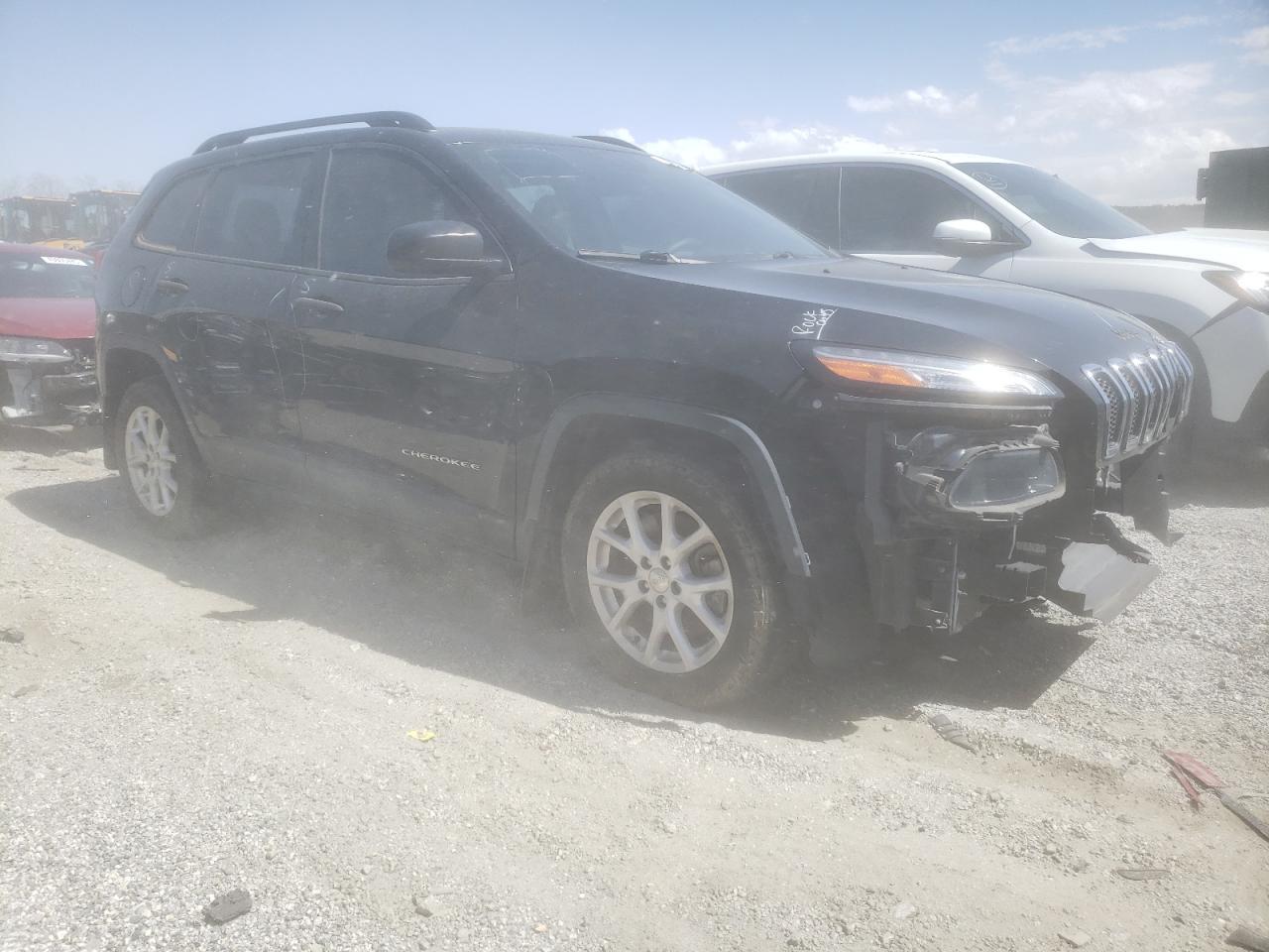 2015 Jeep Cherokee Sport - Image 4