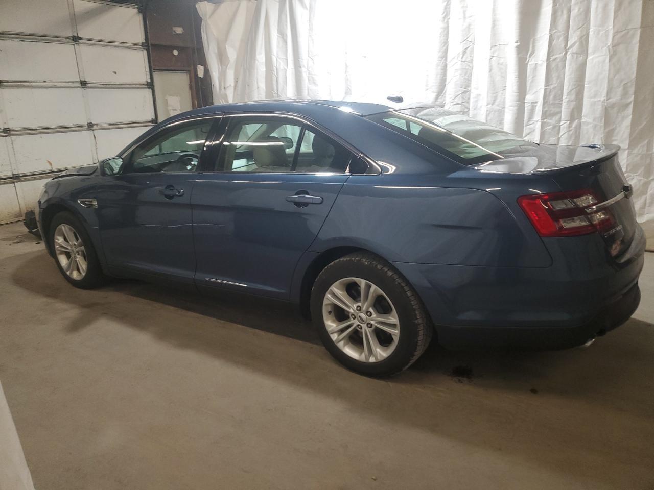 2018 Ford Taurus Sel - Фото 2