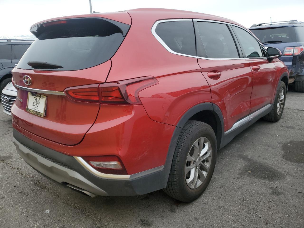 2019 Hyundai Santa Fe Se - Фото 3