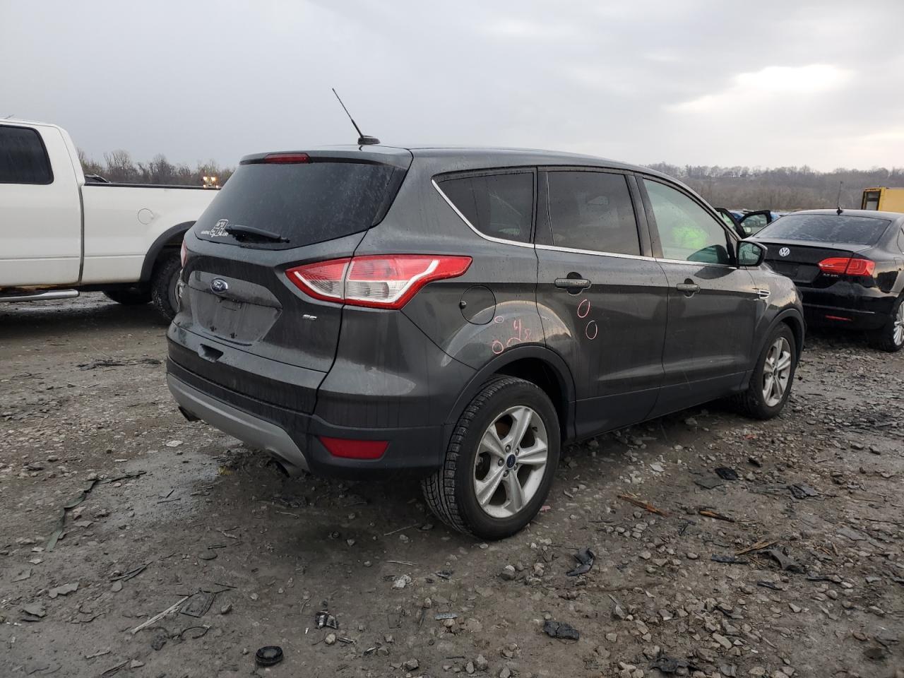 2016 Ford Escape Se - Фото 3