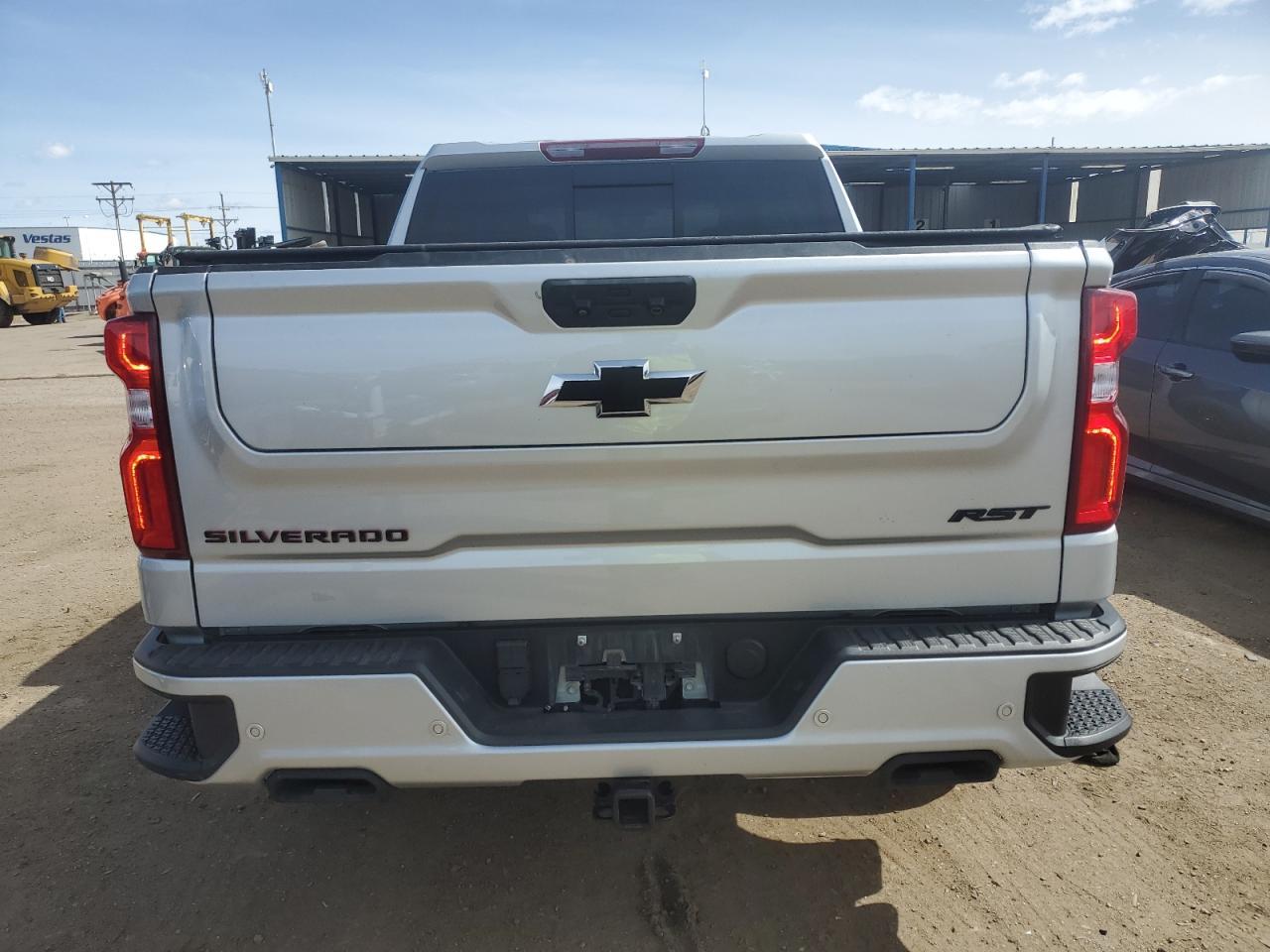 2022 Chevrolet Silverado K1500 Rst - Image 6