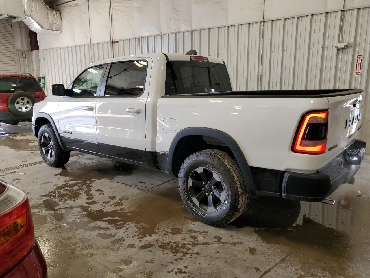 2019 Ram 1500 Rebel - Фото 2