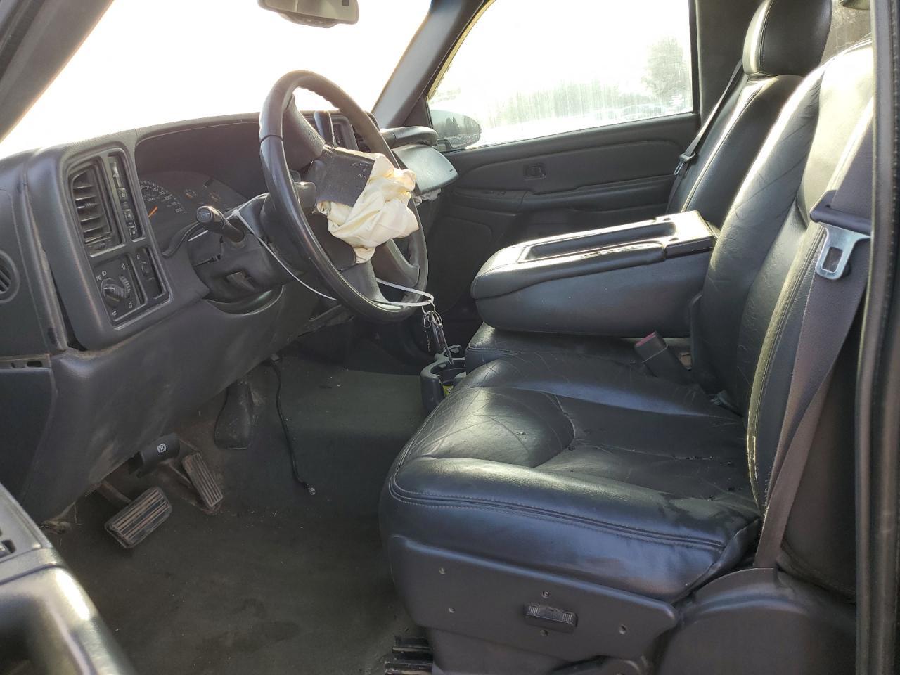 2004 Chevrolet Silverado K2500 Heavy Duty - Фото 7