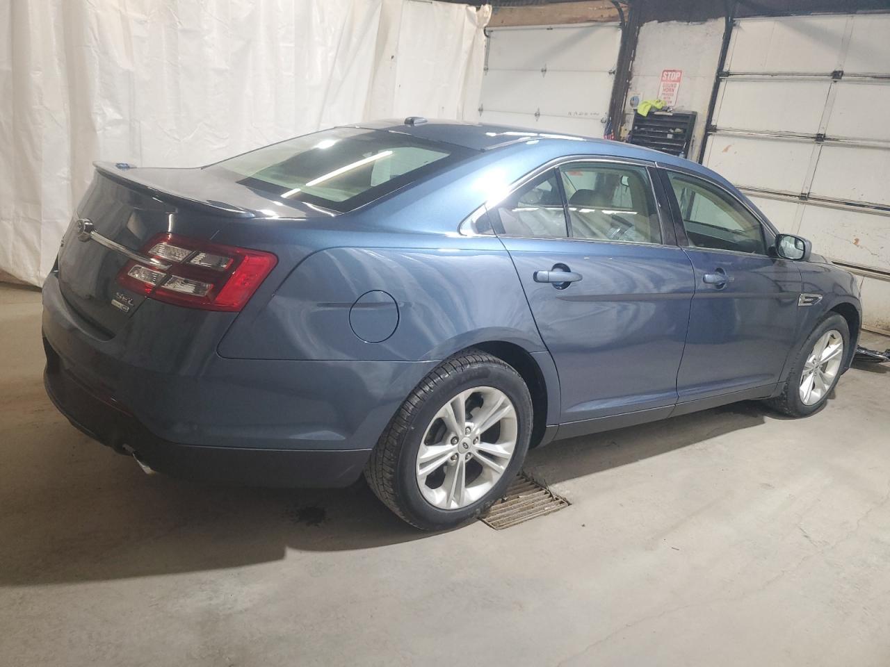 2018 Ford Taurus Sel - Фото 3