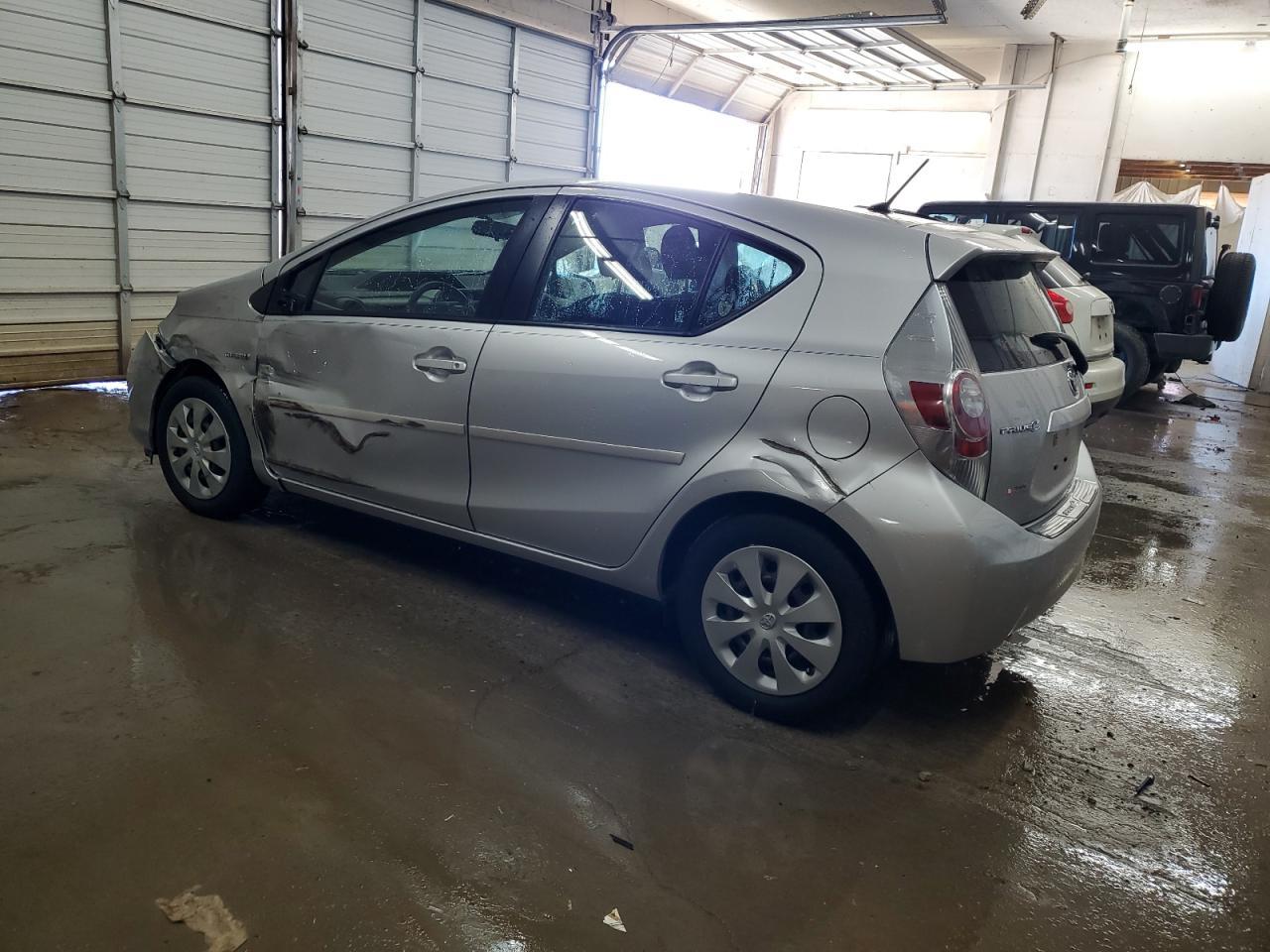 2012 Toyota Prius C - Image 2