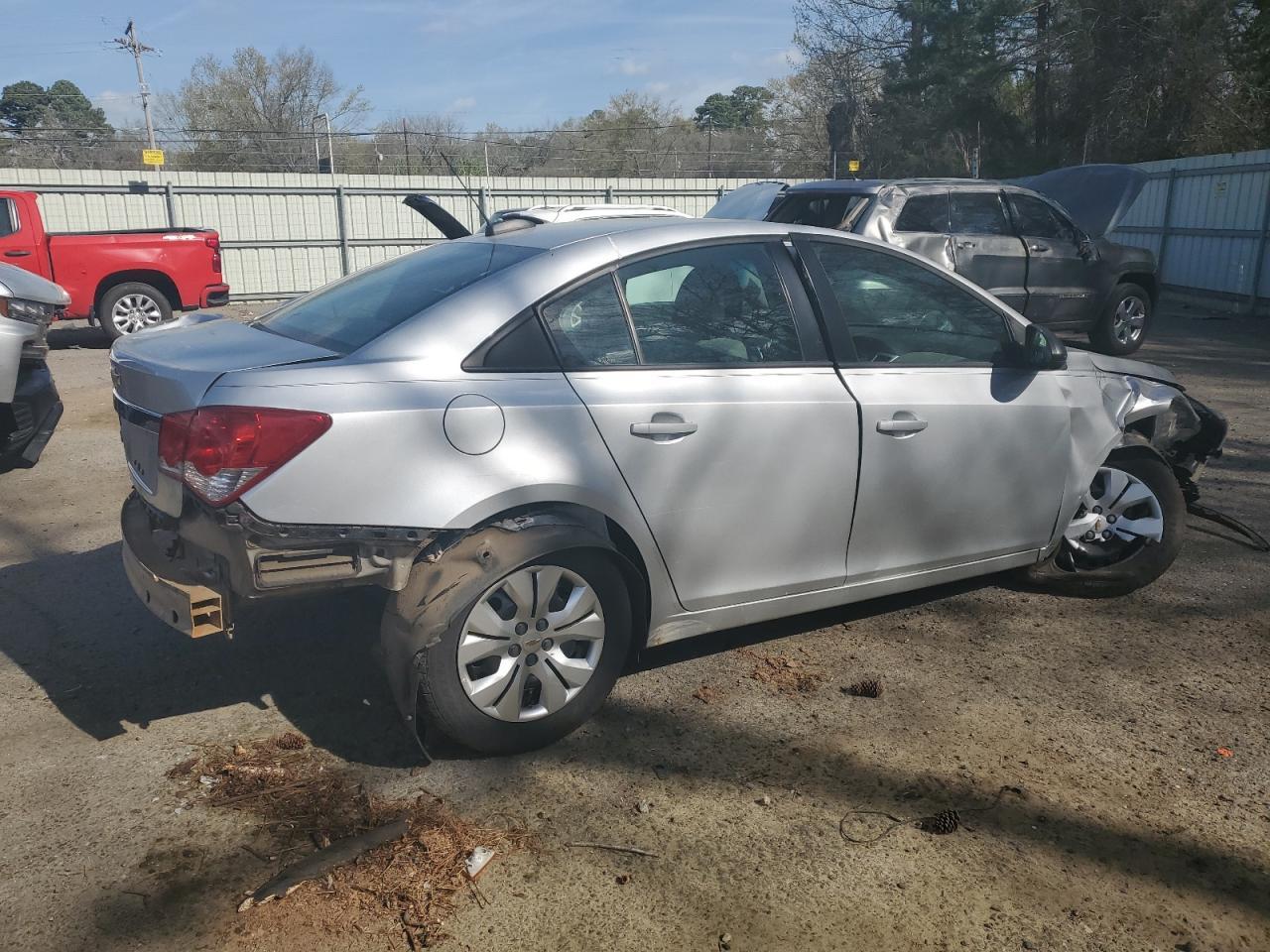 2015 Chevrolet Cruze Ls - Фото 3