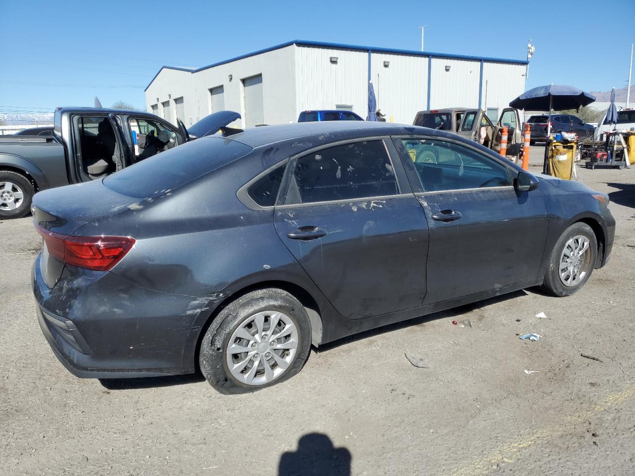 2021 Kia Forte Fe - Фото 3