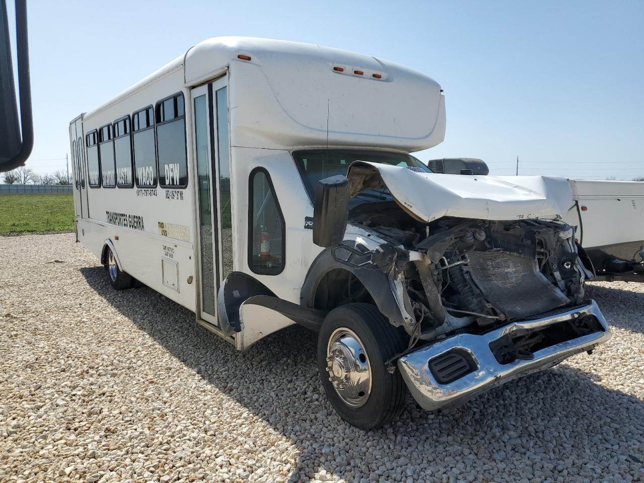 2016 Ford F550 Super Duty - Фото 4