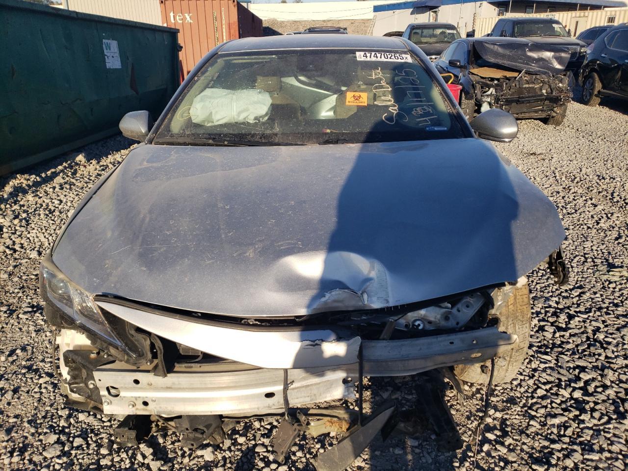 2019 Toyota Camry L - Image 5