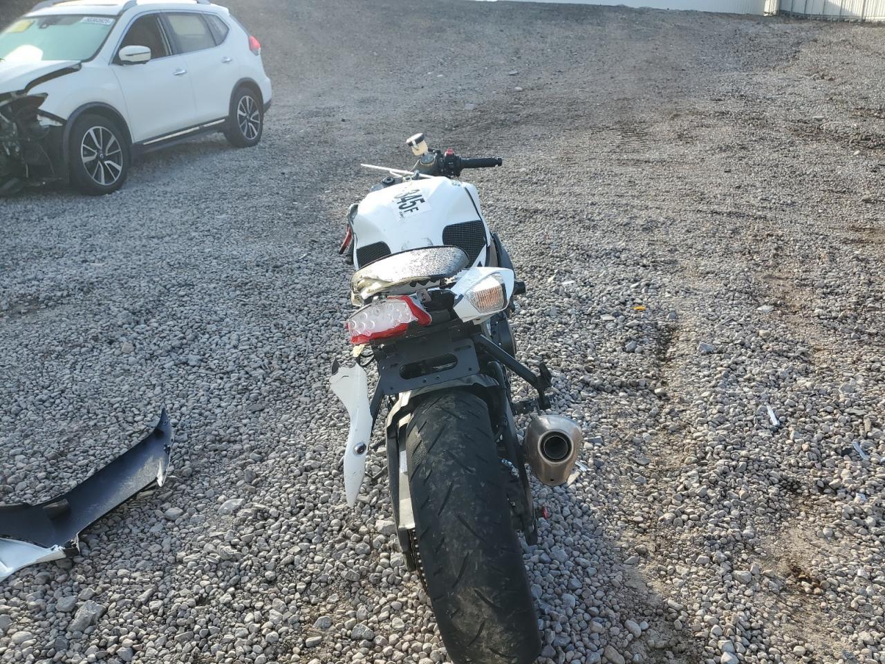 2024 Suzuki Gsx-R750 - Фото 4