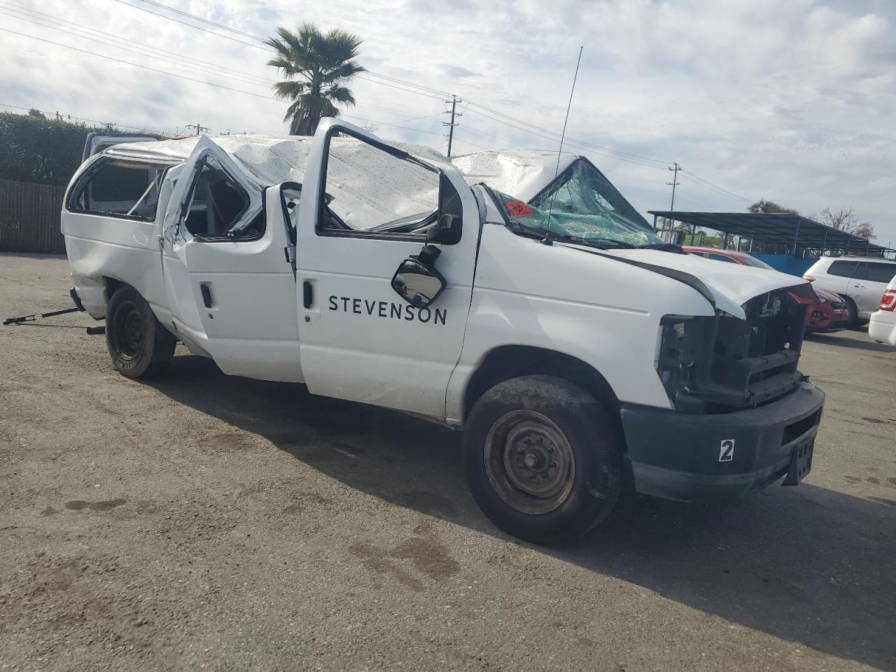2011 Ford Econoline E150 Wagon - Image 4
