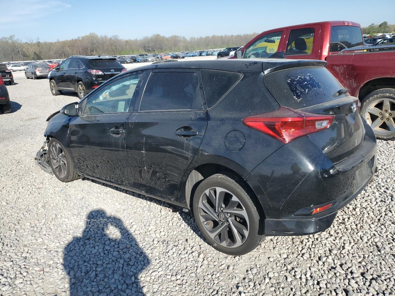 2017 Toyota Corolla Im - Фото 2