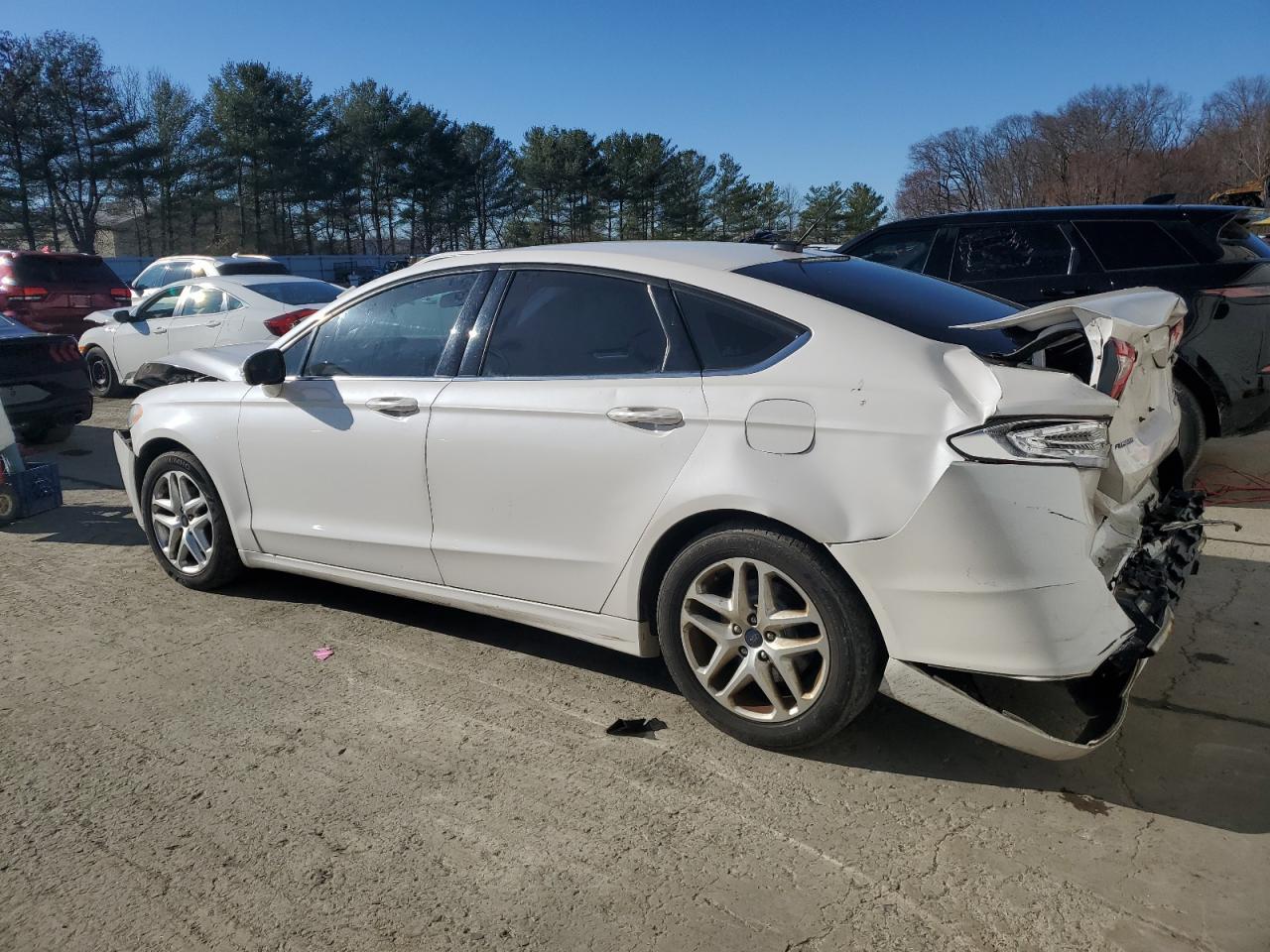 2015 Ford Fusion Se - Фото 2