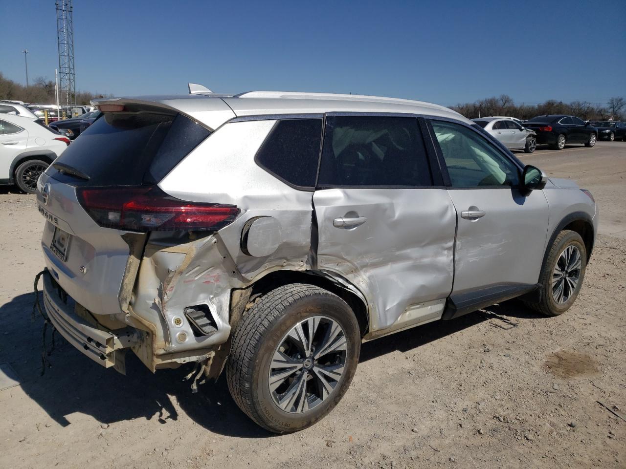 2021 Nissan Rogue Sv - Фото 3