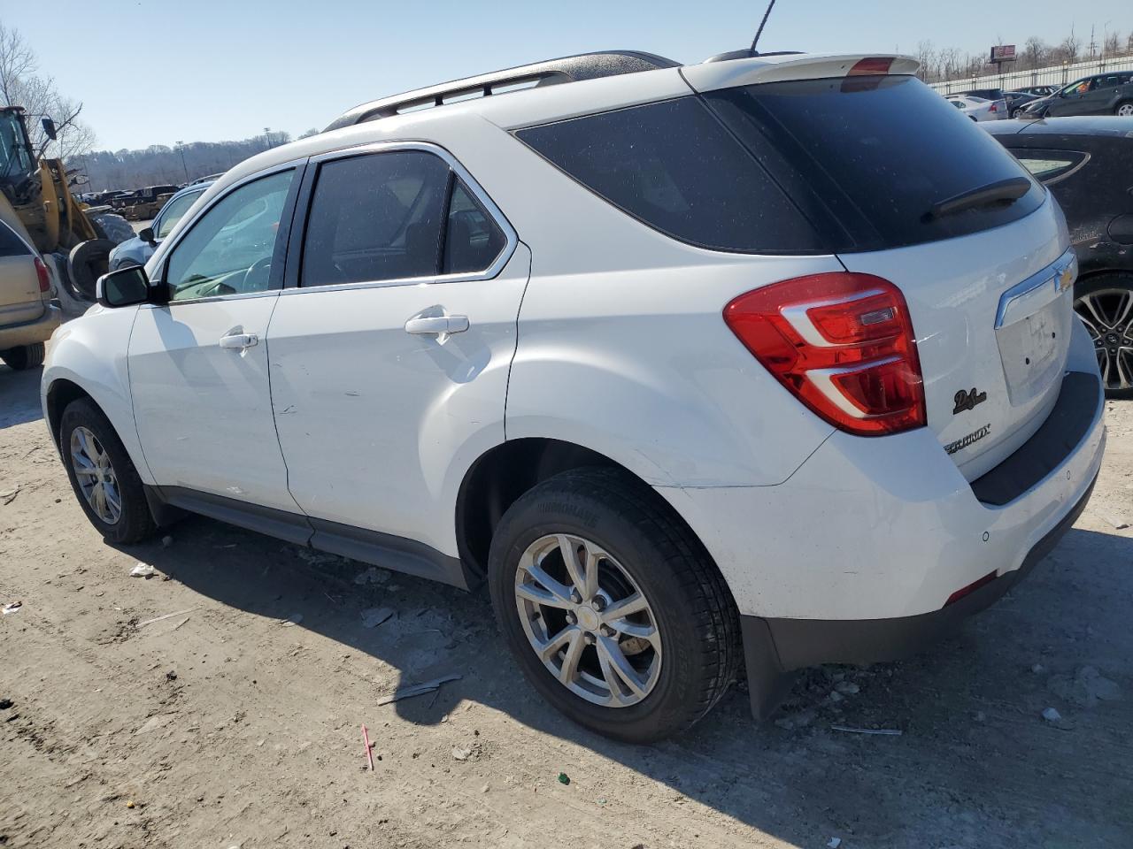 2017 Chevrolet Equinox Lt - Фото 2