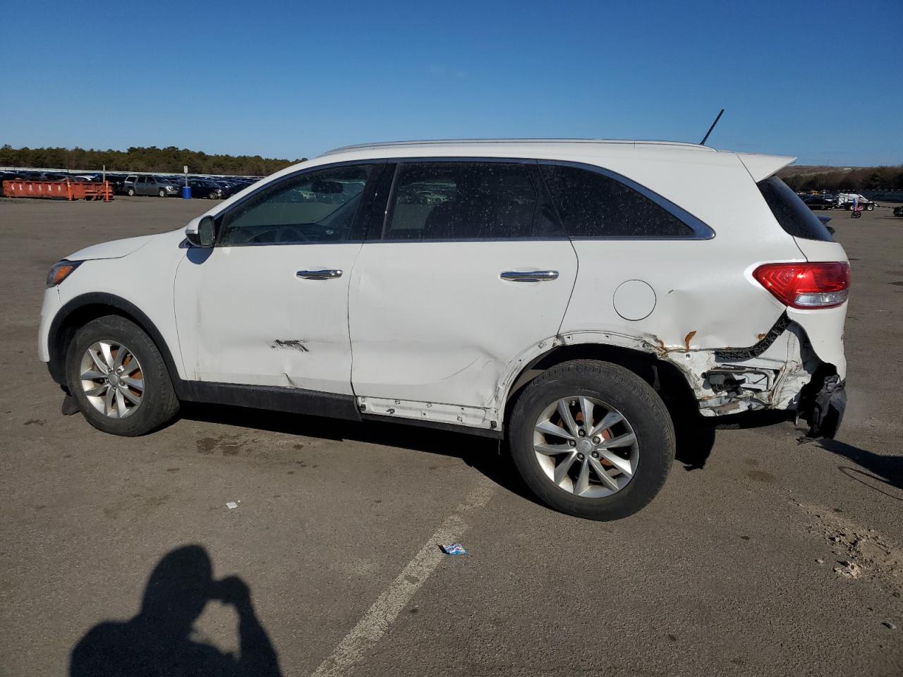 2016 Kia Sorento Lx - Фото 2