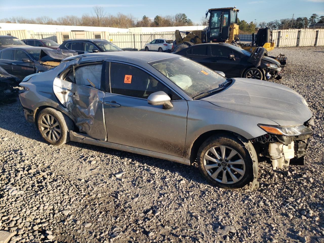 2019 Toyota Camry L - Image 4