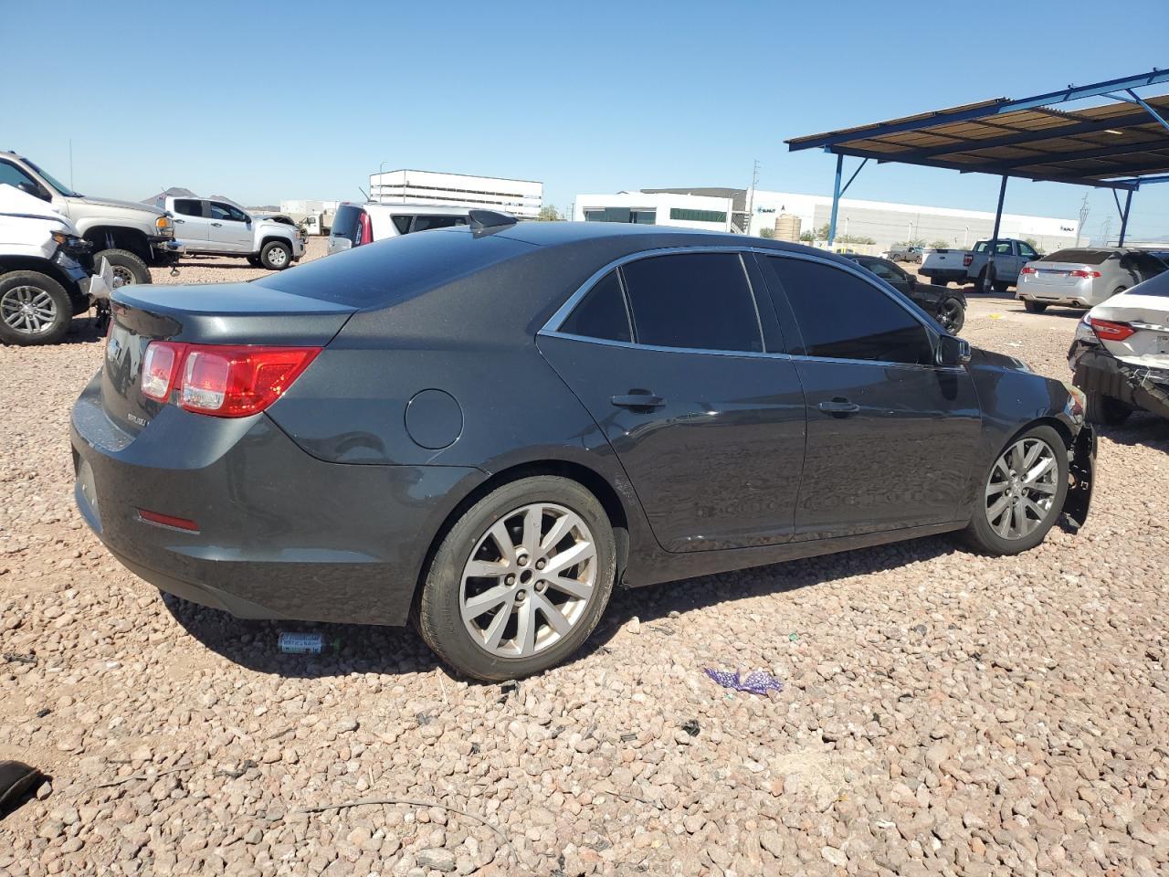 2015 Chevrolet Malibu 2Lt - Image 3