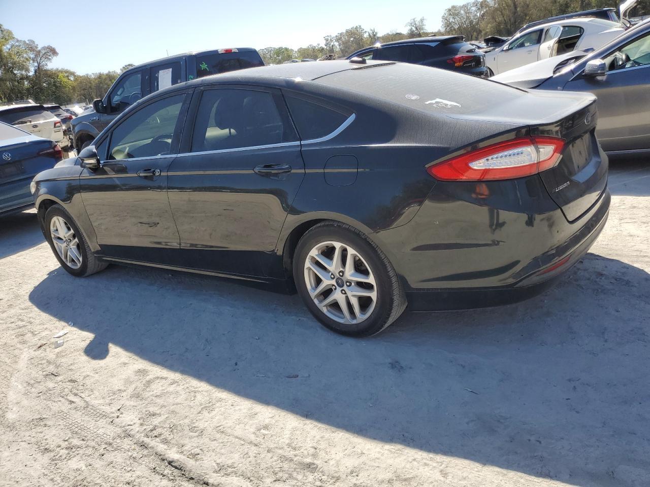 2014 Ford Fusion S - Image 2