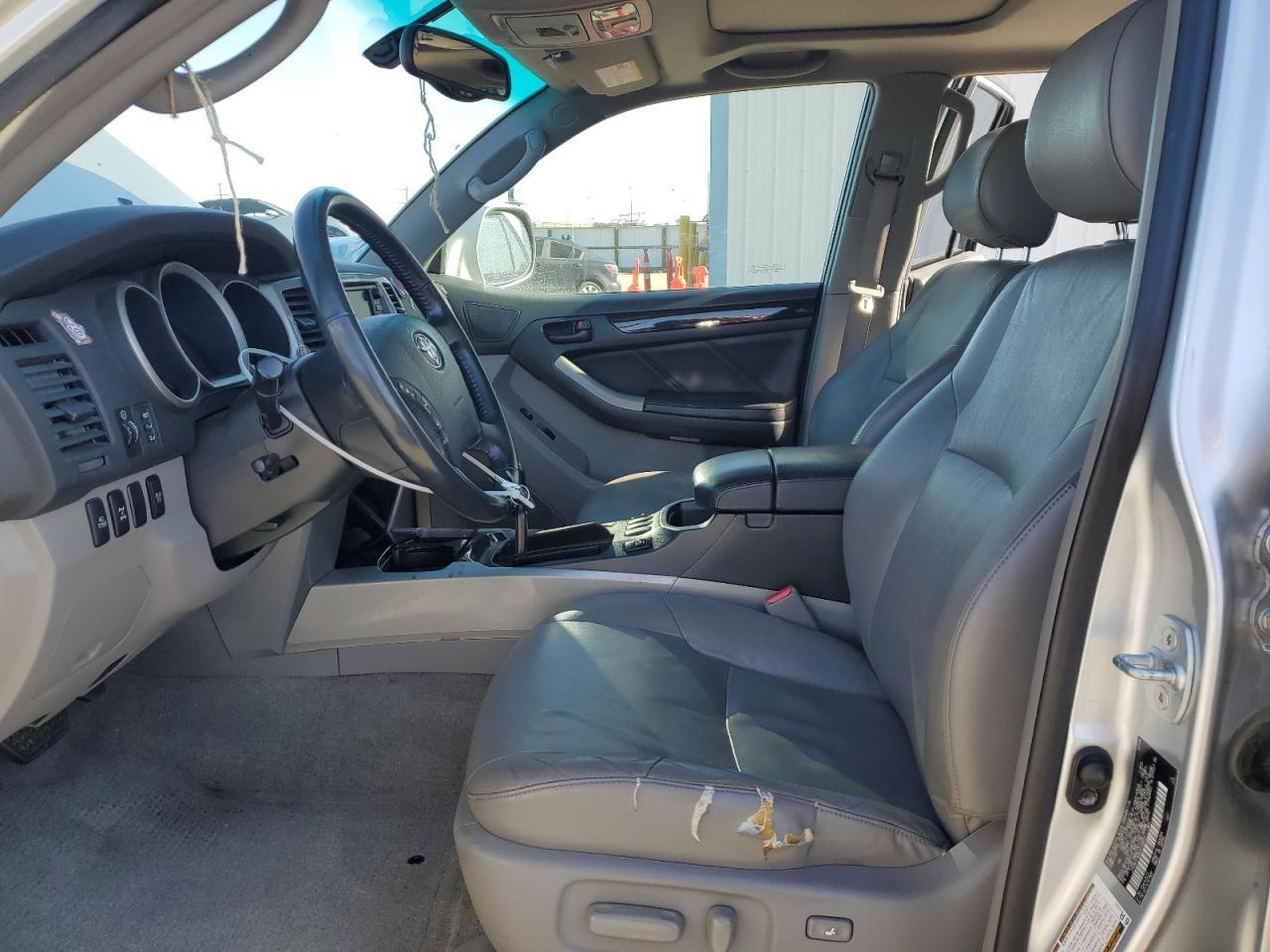 2006 Toyota 4Runner Limited - Image 7