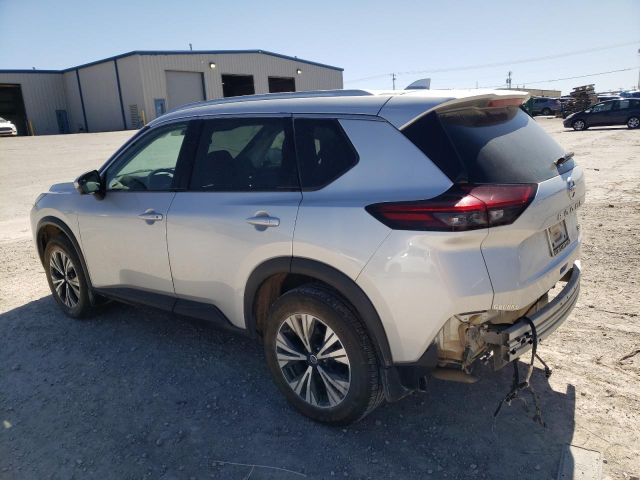 2021 Nissan Rogue Sv - Фото 2