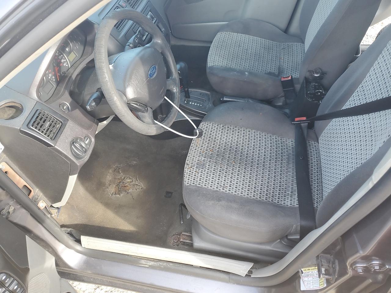 2007 Ford Focus Zx4 - Image 7