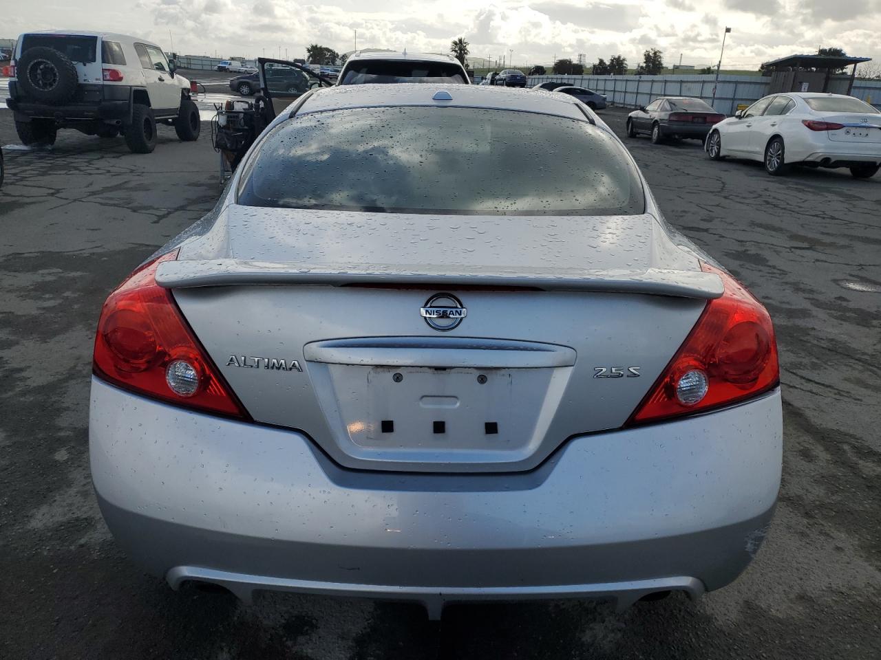 2012 Nissan Altima S - Image 6