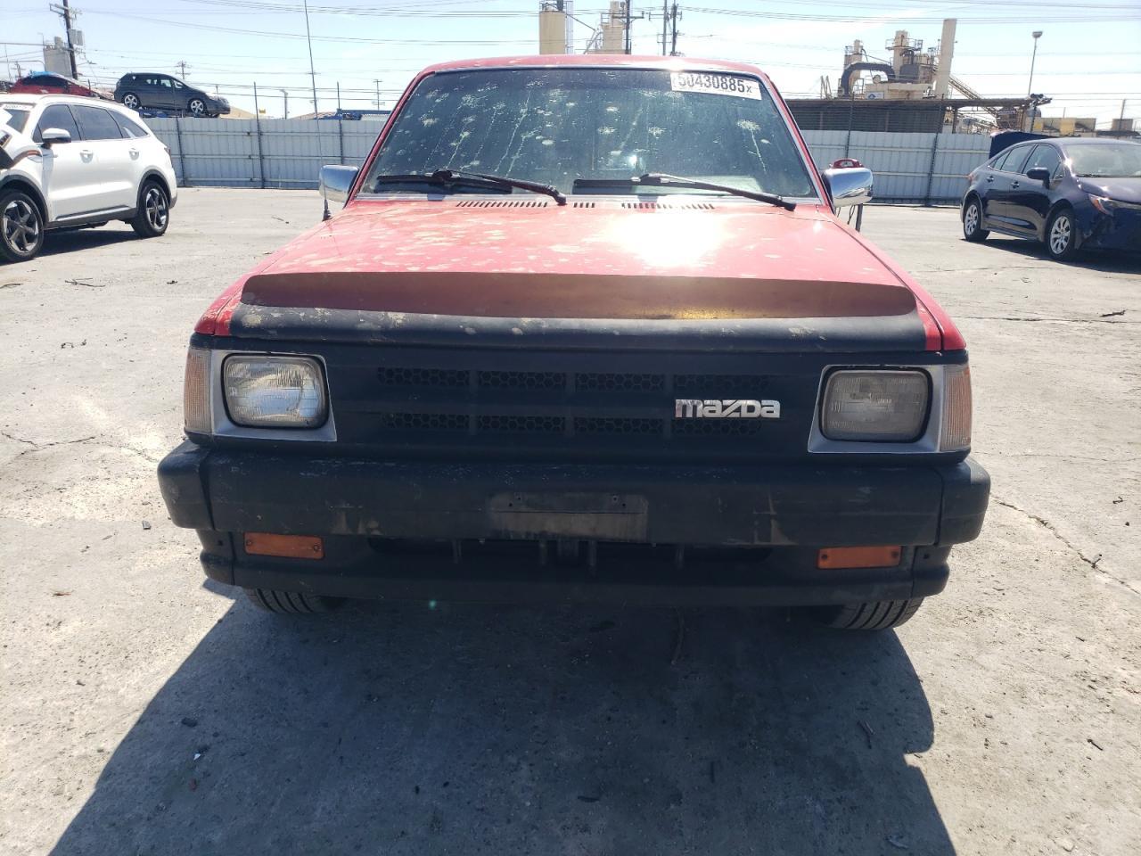 1991 Mazda B2200 Cab Plus - Фото 5