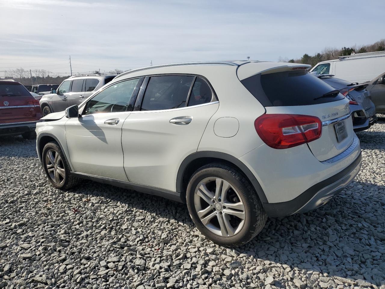 2016 Mercedes-Benz Gla 250 4Matic - Image 2