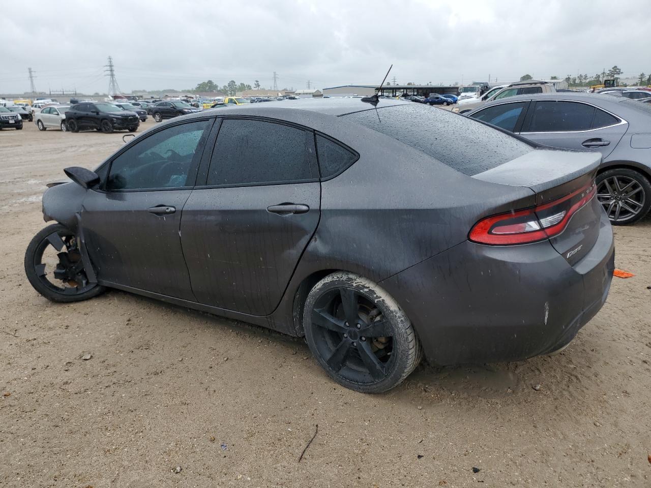 2016 Dodge Dart Sxt - Фото 2