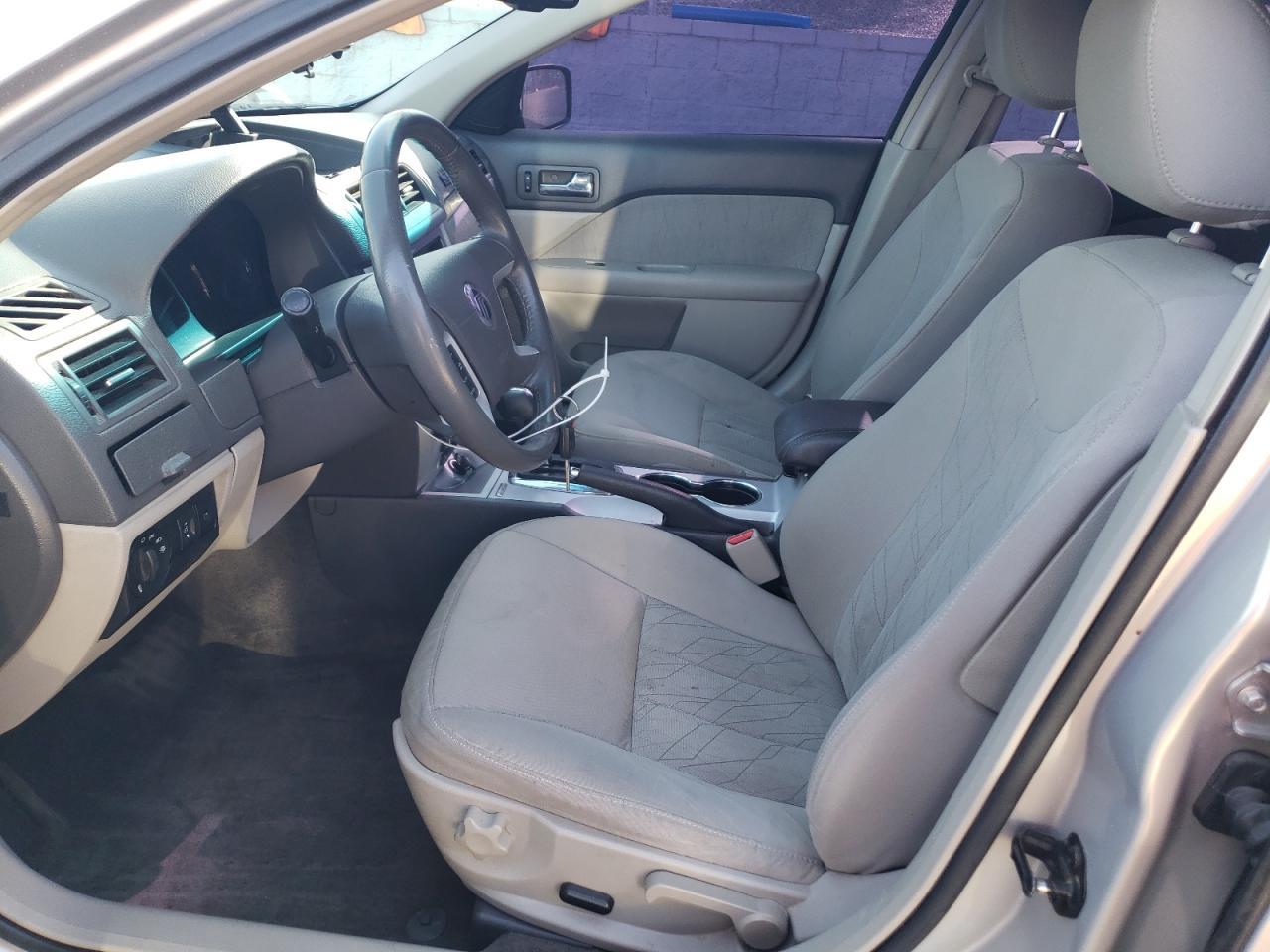 2010 Mercury Milan - Фото 7