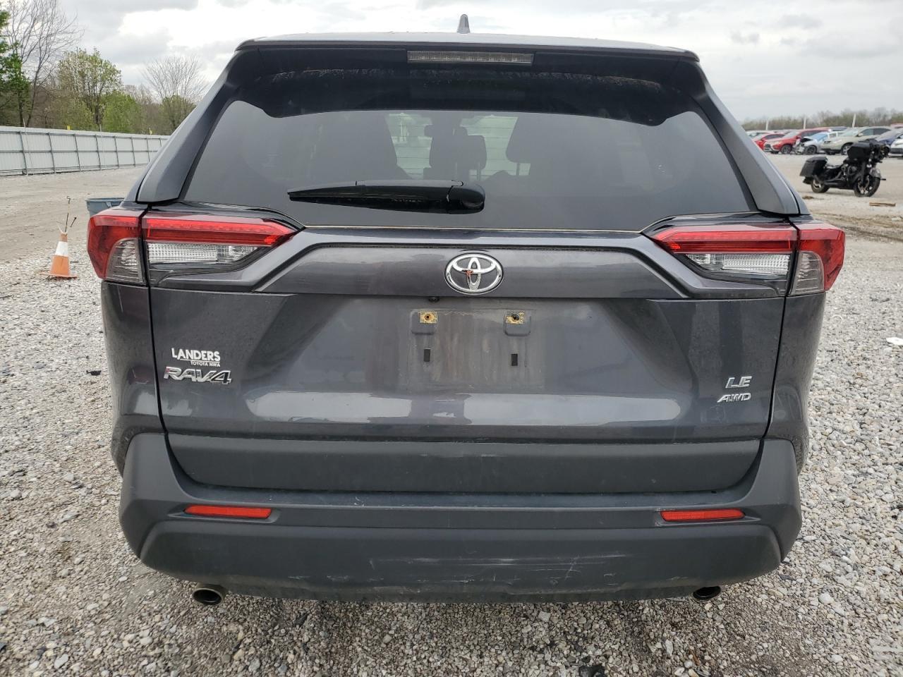 2023 Toyota Rav4 Le - Image 6