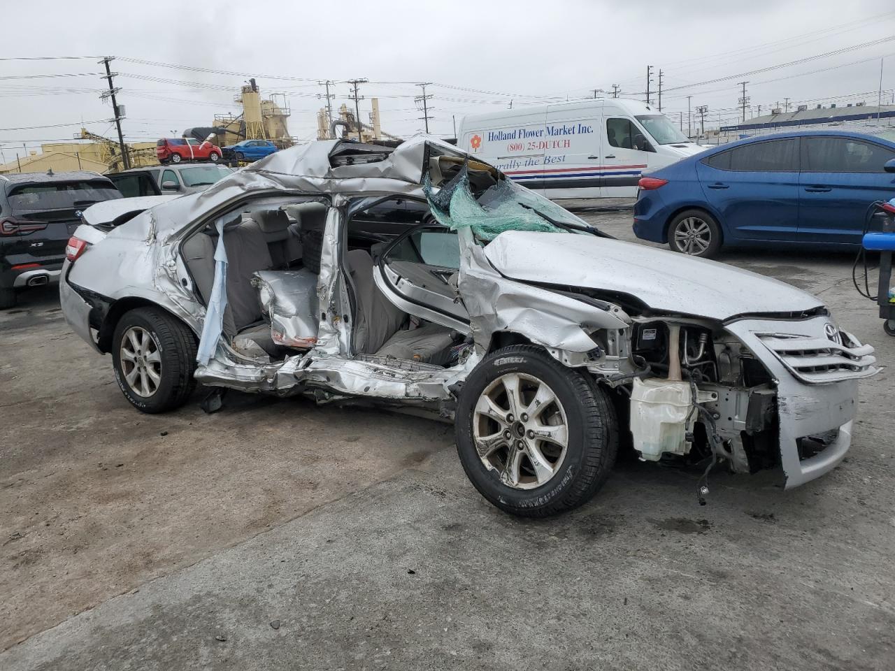 2011 Toyota Camry Base - Фото 4