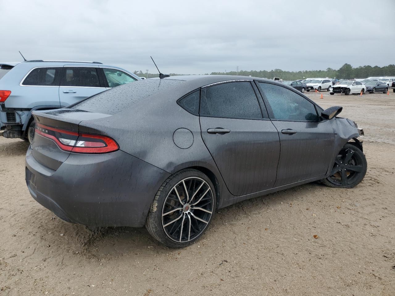 2016 Dodge Dart Sxt - Фото 3