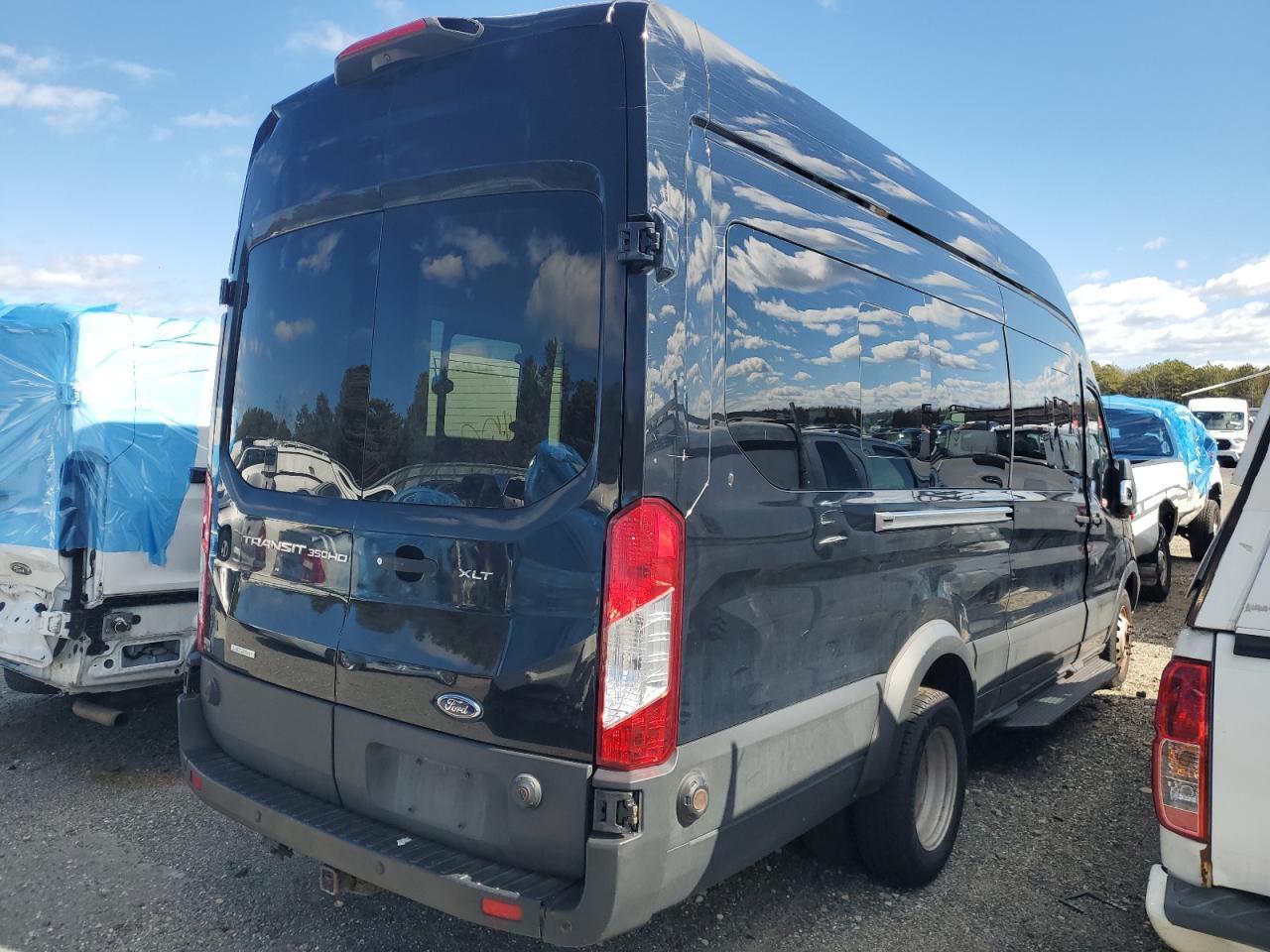 2019 Ford Transit - Image 3