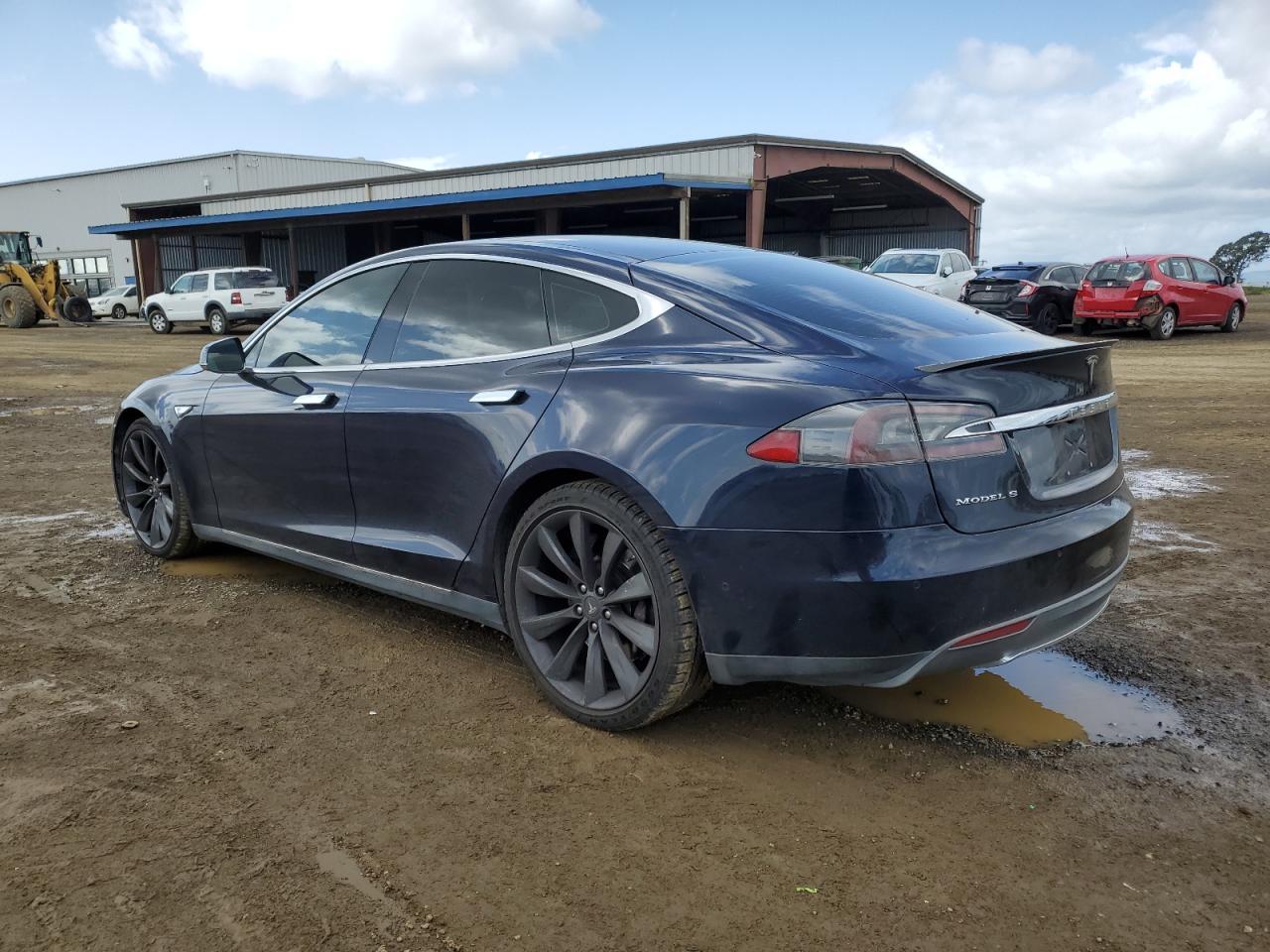 2014 Tesla Model S - Фото 2