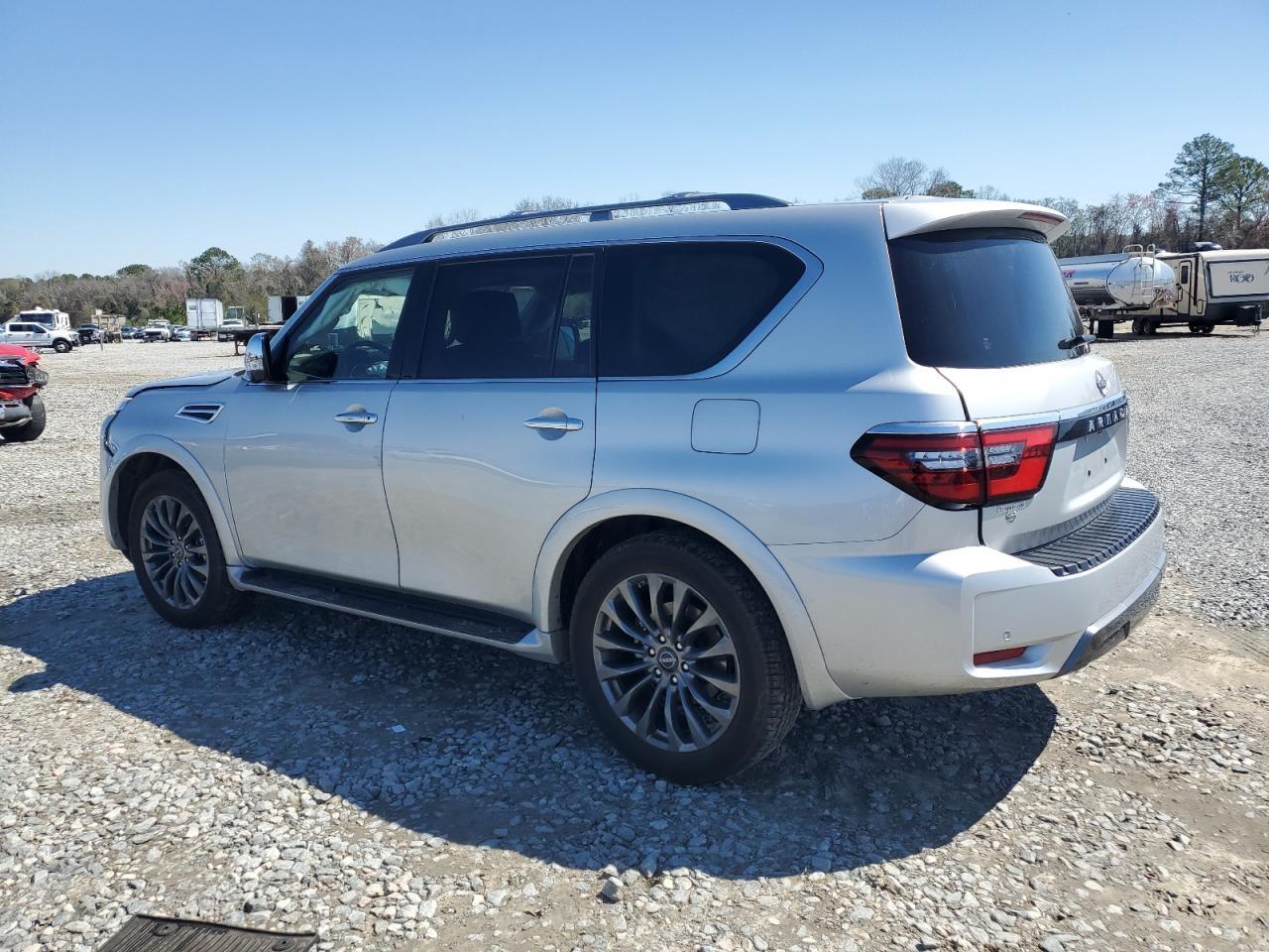 2023 Nissan Armada Platinum - Фото 2