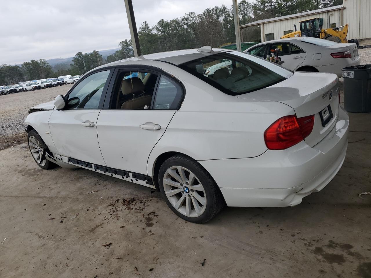 2011 BMW 328 I - Фото 2