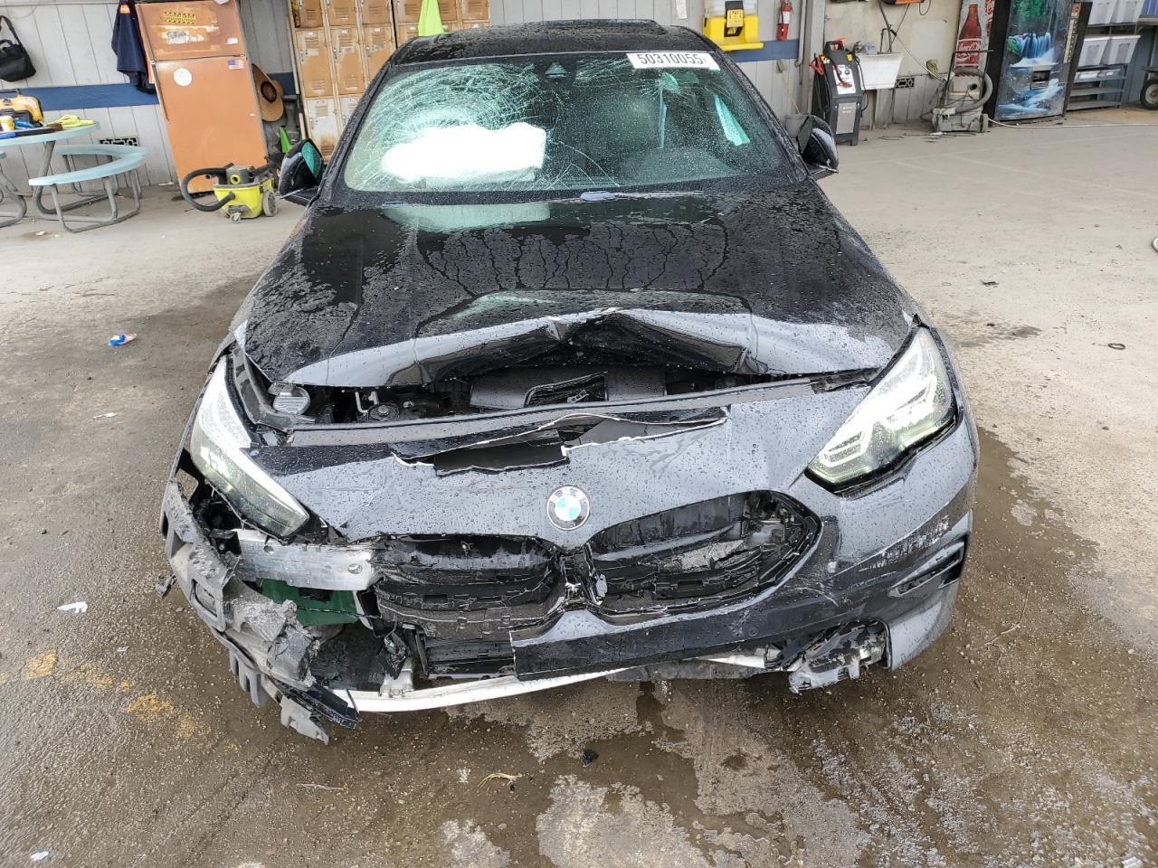 2021 BMW 228Xi - Фото 5