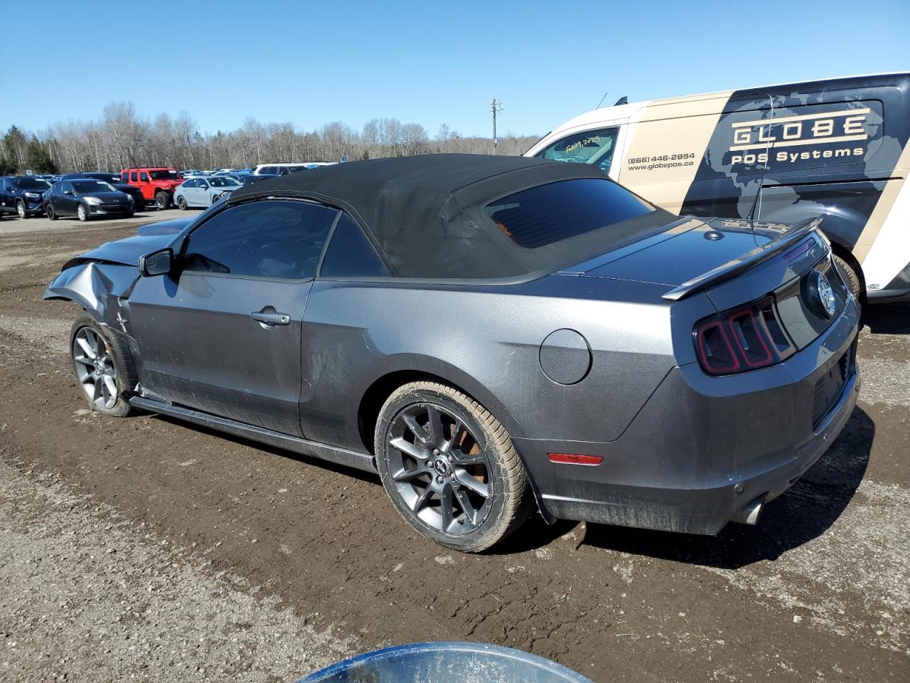 2014 Ford Mustang - Фото 2