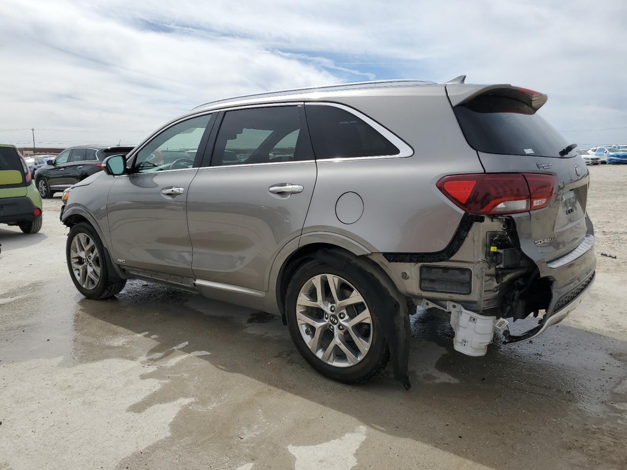 2019 Kia Sorento Sx - Image 2