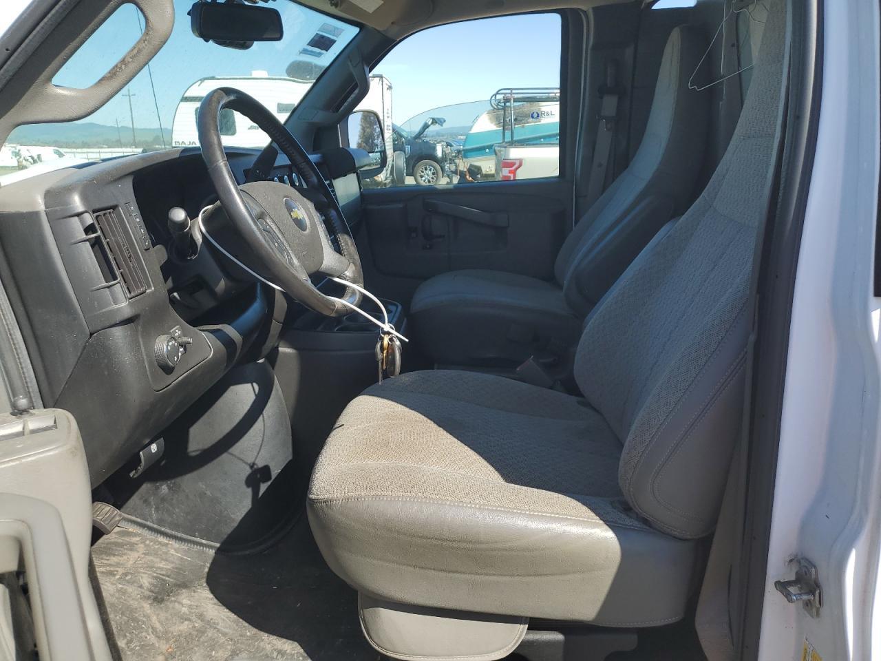 2020 Chevrolet Express G2500 - Фото 7
