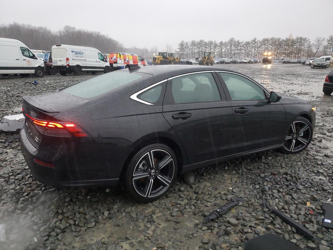 2024 Honda Accord Hybrid Sport - Фото 3