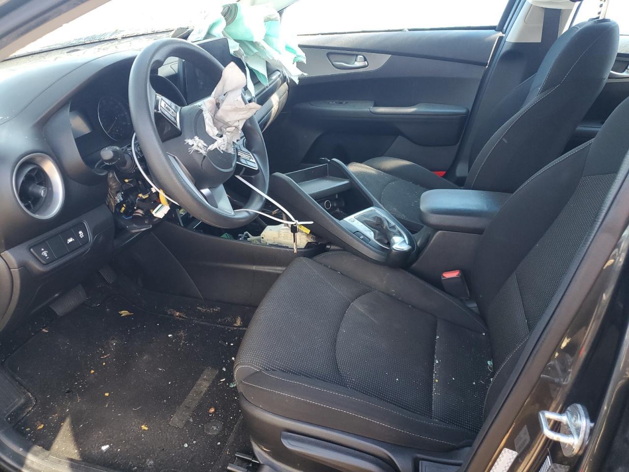 2020 Kia Forte - Image 7