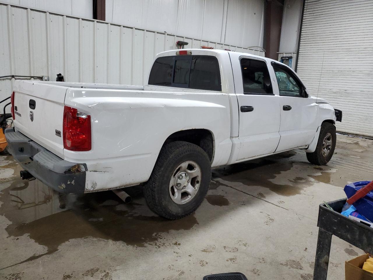 2005 Dodge Dakota Quad - Фото 3