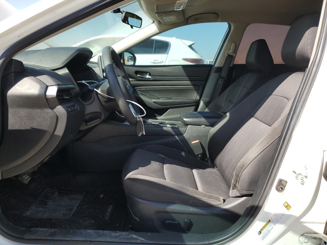 2019 Nissan Altima S - Image 7