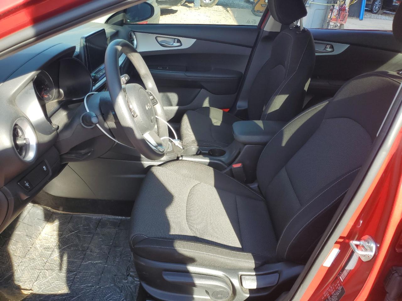 2024 Kia Forte Lx - Image 7